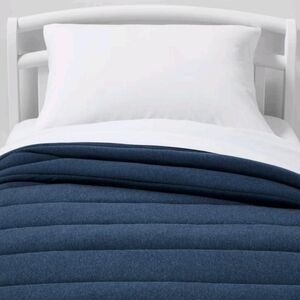 NEW Pillowfort Toddler Size Channel Jersey Comforter Navy